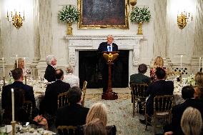 Trump Hosts Families of Fallen Officers, Announces Russia-Ukraine Peace Talks