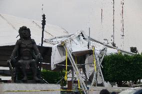 Book Fair Structure Callapsed Because Strong Wind - Mexico