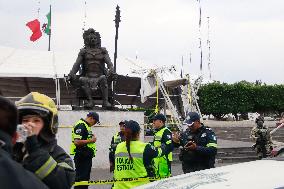 Book Fair Structure Callapsed Because Strong Wind - Mexico