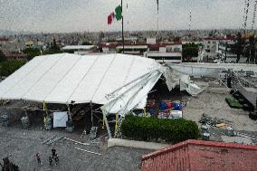 Book Fair Structure Callapsed Because Strong Wind - Mexico