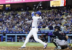 Baseball: D-Backs vs. Dodgers