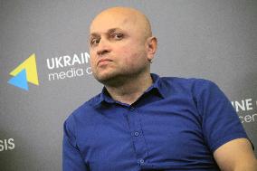 Signing of Memorandum of Cooperation between Right Sector and Coalition of Indigenous Peoples