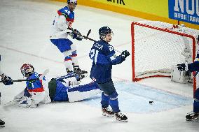 ICE HOCKEY WC SLOVAKIA-FINLAND