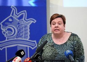 Police press conferece about the stabbing at the Vähäjärvi School