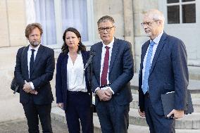 Members of Socialist Party At Matignon - Paris
