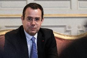 New Prefect Laurent Hottiaux Takes Office - Nice