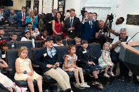 Leavitt Press Briefing for a Take Our Sons and Daughters to Work Day
