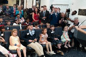 Leavitt Press Briefing for a Take Our Sons and Daughters to Work Day