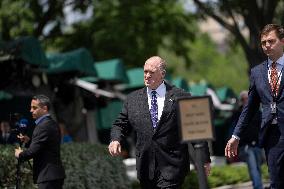 Border Czar Tom Homan speaks to the media