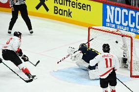 ICE HOCKEY WC SWEDEN-CANADA