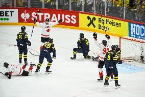 ICE HOCKEY WC SWEDEN-CANADA