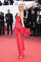 Cannes - Vie Privee Red Carpet DN