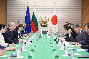 Japan-Bulgaria talks
