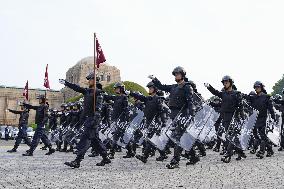 Tokyo riot police