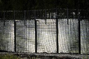 FINLAND - RUSSIA - BORDER - FENCE