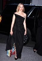 Elizabeth Banks, Jessica Biel and Gloria Reuben Arrive at Premiere - NYC
