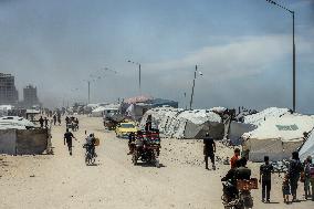 Gaza Seaport Becomes Displacement Shelter - Palestine