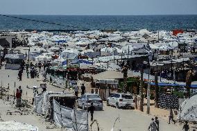 Gaza Seaport Becomes Displacement Shelter - Palestine