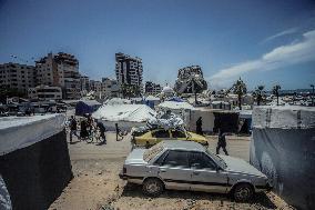 Gaza Seaport Becomes Displacement Shelter - Palestine