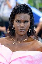 Cannes Aisha can't fly away Photocall NG