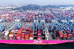 Qingdao Port Foreign Trade Container Terminal