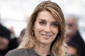 Cannes - Fuori photocall DN