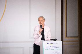 'Non Au Harcelement' Awards Ceremony - Paris