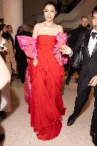 Cannes Peraya Malisorn Faye leaves Hotel Martinez MP