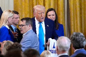 Donald Trump welcomes the University of Florida Gators - Washington