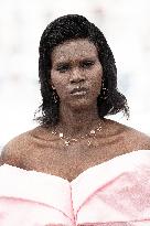Cannes - Aisha Can’t Fly photocall DN