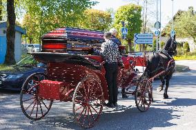 Gypsy funeral