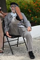 Cannes - L'Homme Qui a Vu L'ours Qui a Vu L'Homme Photocall