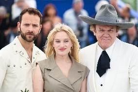 Cannes Heads or Tails Photocall AM