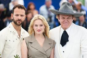 Cannes Heads or Tails Photocall AM