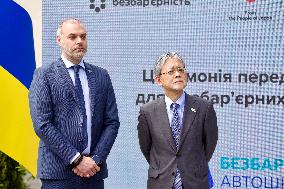 Official handover of adapted vehicles for inclusive driving schools in Kyiv