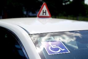 Official handover of adapted vehicles for inclusive driving schools in Kyiv