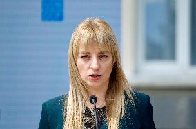 Official handover of adapted vehicles for inclusive driving schools in Kyiv