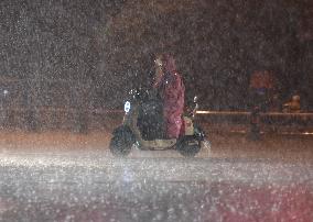 CCTV Issued Rainstorm Yellow Alert