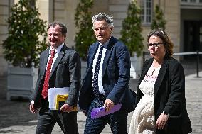 Meetings between PM Francois Bayrou and party leaders in Paris - FA