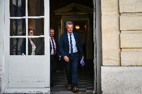 Meetings between PM Francois Bayrou and party leaders in Paris - FA