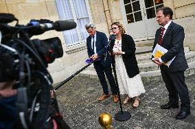 Meetings between PM Francois Bayrou and party leaders in Paris - FA