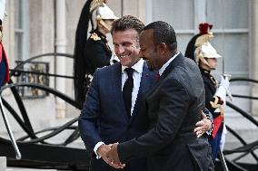 Emmanuel Macron welcomes Abiy Ahmed at the Elysee FA