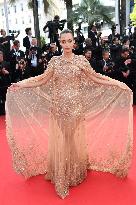 Cannes La Venue de l Avenir Premiere AM