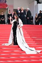 Cannes La Venue de l Avenir Premiere AM