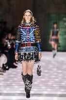 Louis Vuitton Cruise 2026 Runway - Avignon