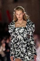 Louis Vuitton Cruise 2026 Runway - Avignon
