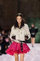 Louis Vuitton Cruise 2026 Runway - Avignon