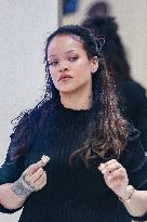 Cannes - Pregnant Rihanna Shopping at Boutique Messika