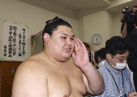 Onosato wins summer sumo tournament
