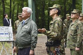 Japan defense minister visits GSDF base
